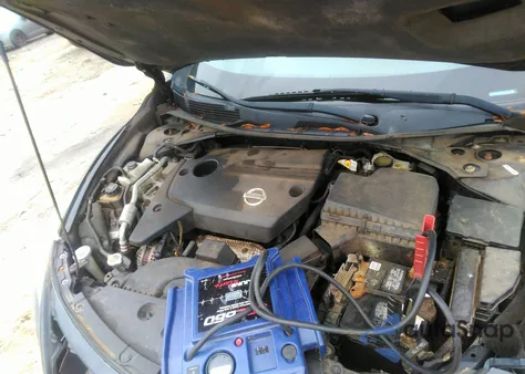 2013 Nissan Altima 2.5 S z USA, uszkodzony, nr VIN 1N4AL3AP1DN512079